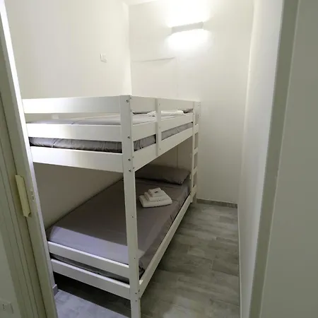 Bilocale In Grattacielo By Portofinovacanze Rapallo