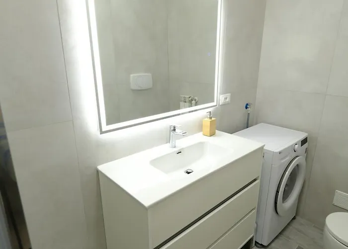 Bilocale In Grattacielo By Portofinovacanze *