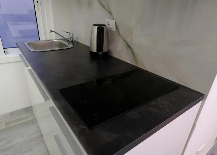 Bilocale In Grattacielo By Portofinovacanze Apartment