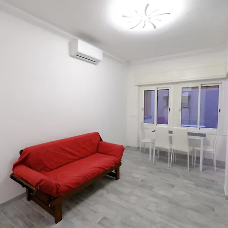 Bilocale In Grattacielo By Portofinovacanze *