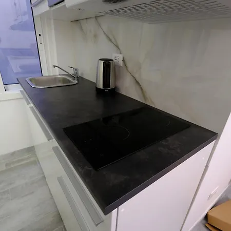 Bilocale In Grattacielo By Portofinovacanze Lägenhet